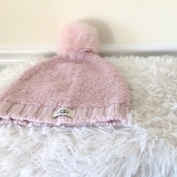UGG  Boucle Slouchy  Beanie With Fur Pom main image 5